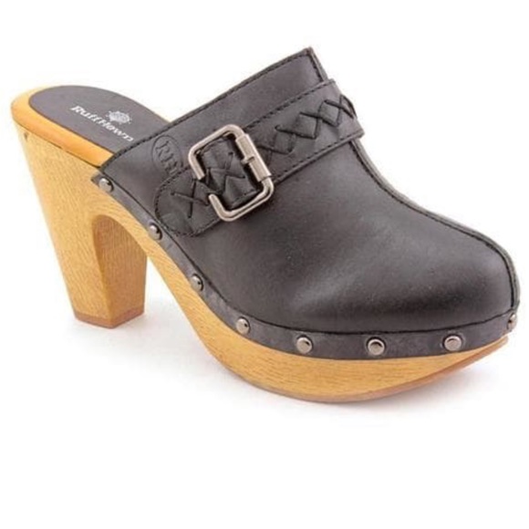 Ruff Hewn Shoes - RuffHewn | brown clogs • 6